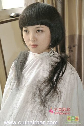 给模特美女剃bob-剪发吧84