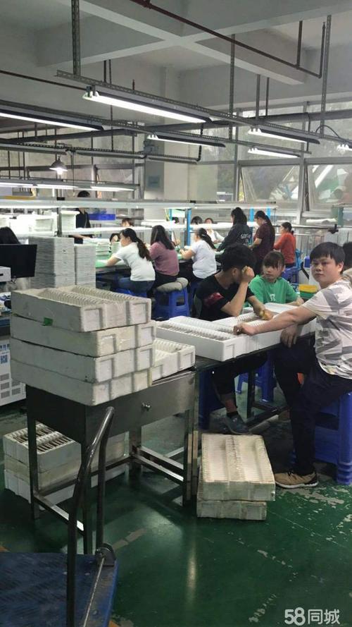 工厂急招普工