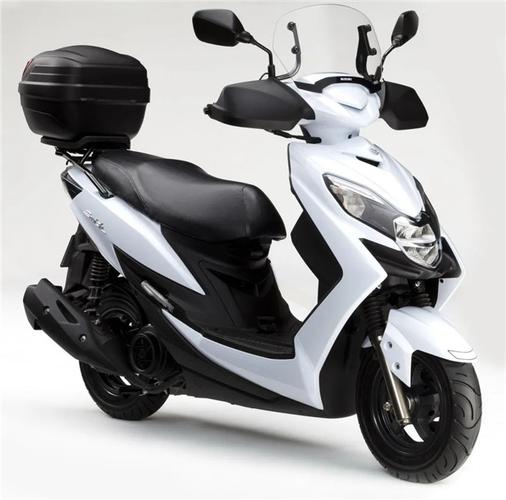 铃木suzuki发布新图案踏板swish