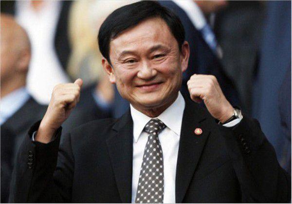 在警界工作不久之后,他信·西那瓦发现或许有更适合自己的工作,于是他