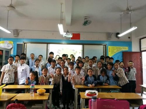 师恩难忘!秀灵学校2012届六一班毕业季