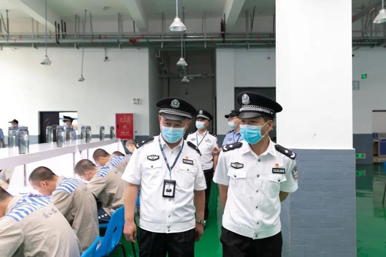 局党委委员,副局长龚达生一行到川东监狱督导建党100周年安保维稳工作