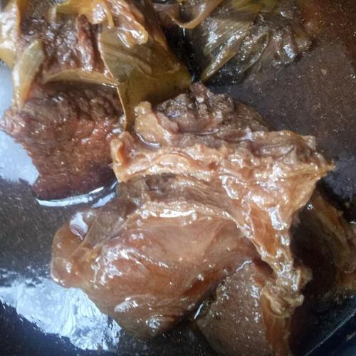 酱牛肉,绝对的下饭小酒好菜,蘸着调好的汁料吃更美味