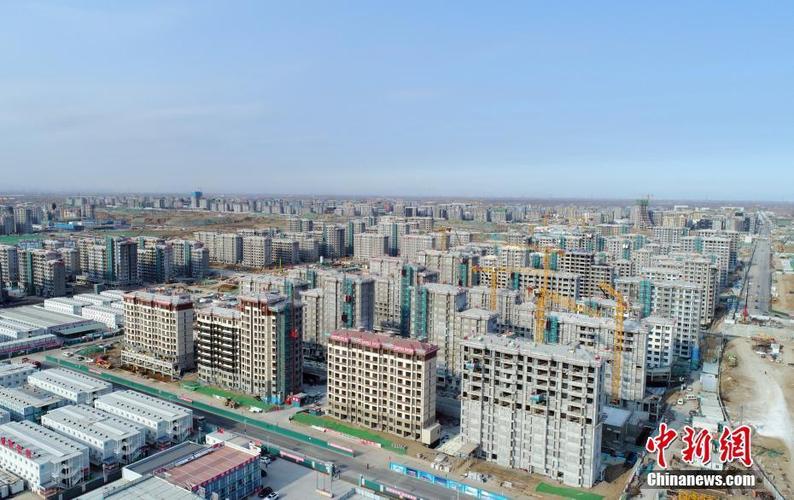 12月24日,航拍雄安新区容西片区建设现场.