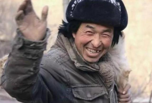 北大硕士不满现实,带350万和妻子隐居山林11年后却后悔了,为何
