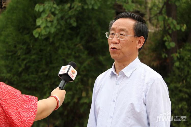 乒乓球#直板优势 许昕的直板前三板技术 .