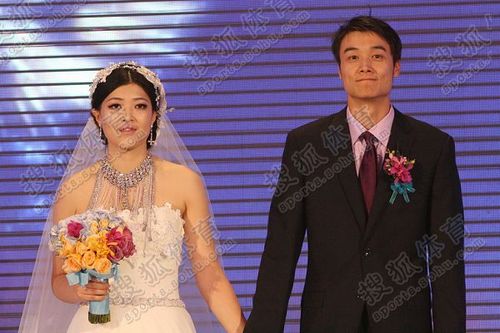 图文男排国手焦帅大婚焦帅与潘丽