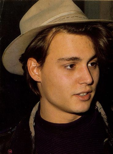  p>约翰尼·德普(johnny depp),1963年6月9日出生于美国肯塔基州,美国