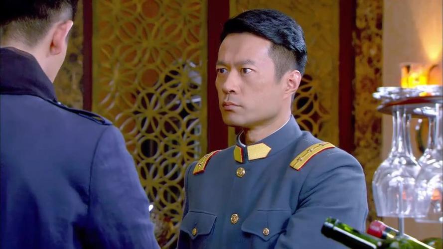 烽火佳人黎绍峰接管鸦片周霆琛帮忙推荐