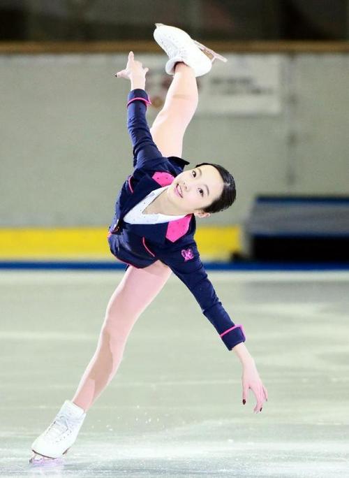 评出了日本最漂亮的运动员,在这份榜单上,日本花样滑冰美少女本田真凛