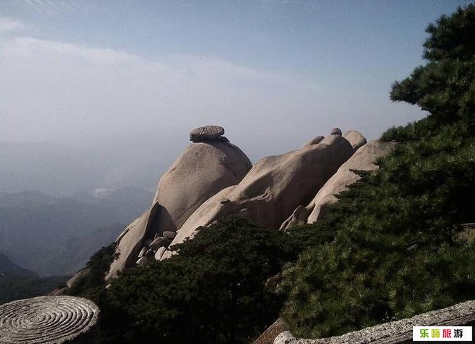 安庆景点:天柱山飞来峰 有903人关注