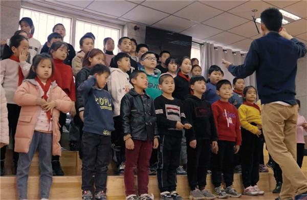 马兰花合唱团从阜平山区到冬奥会