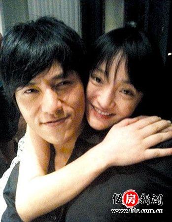 周迅与陈坤家居照