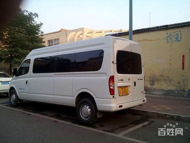 忍痛转让19座上汽大通商务车