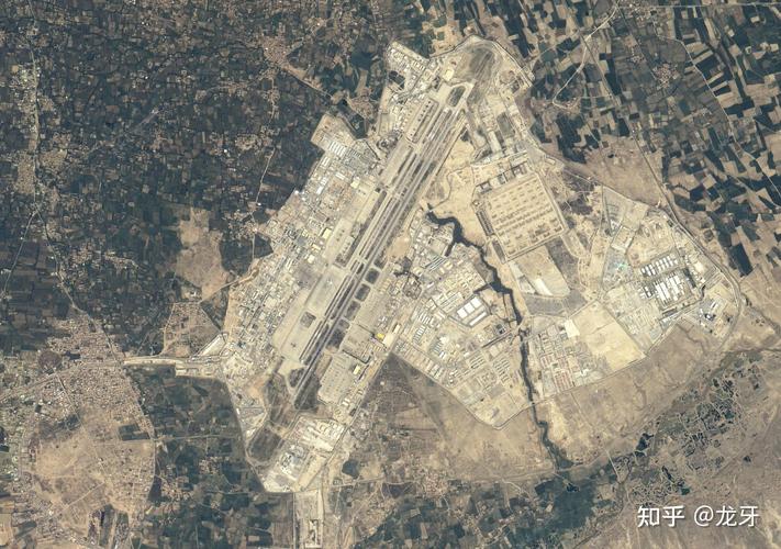 离开」阿富汗,美军士兵「切断电源趁夜悄悄离开」巴格拉姆空军基地?