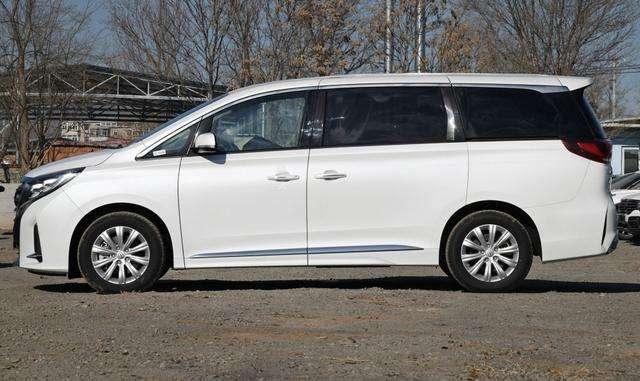 七座车和五座车的区别