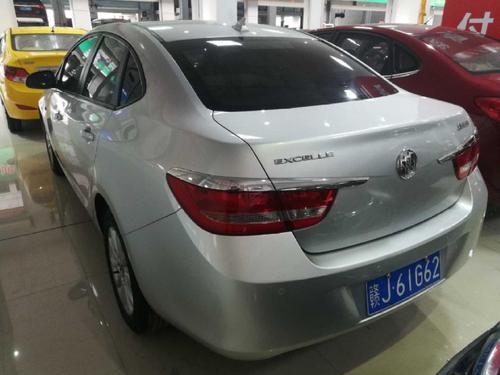 2010年11月别克 英朗 gt 1.8l 时尚版