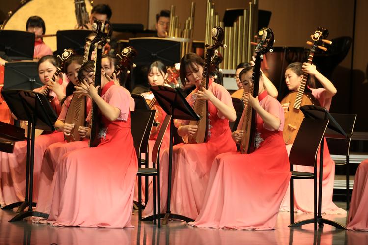 上海财经大学学生民乐团,合唱团双双摘取全国第五届大学生艺术展演最