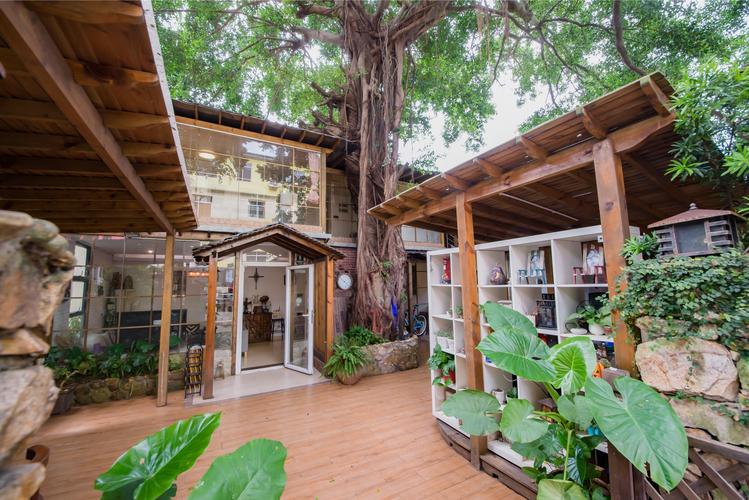 大鹏海边民宿4房1厅包场位于美丽的较场尾,这里将是您度假,聚会好地方