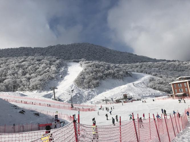太子岭滑雪场