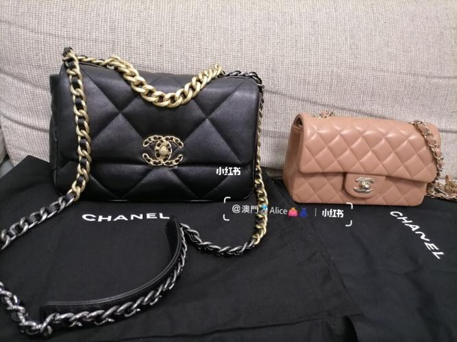 chanel19包小号和焦糖色mini cf_焦糖色_迷你_包包_香奈儿怎么样