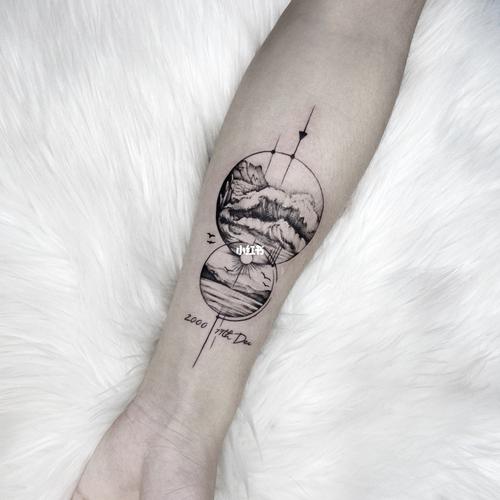 小臂几何纹身_纹身_美妆_彩妆