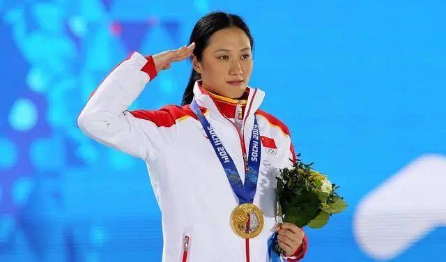 冬奥大事件张虹中国冬奥史上的首枚速滑金牌获得者