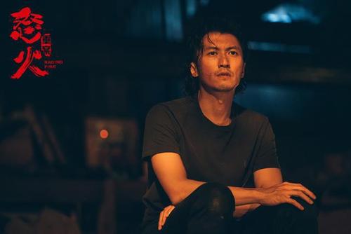 谢霆锋新片《怒火·重案》火爆来袭,这才是警匪动作片