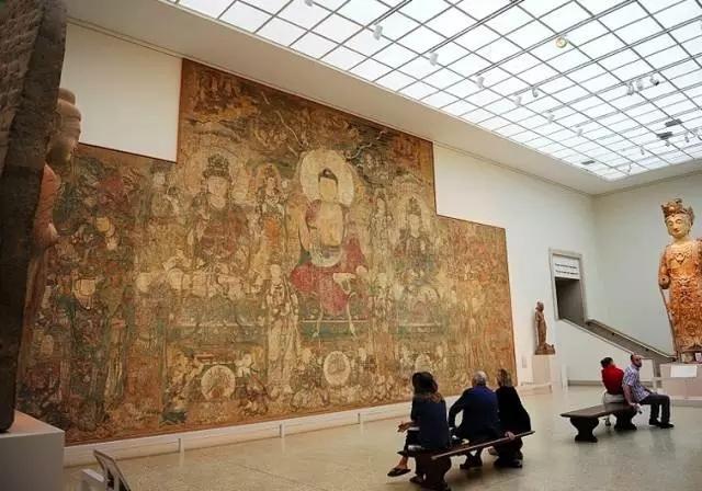 在美国大都会博物馆中,壁画《药师经变图》已成为镇馆之宝,整个展厅为