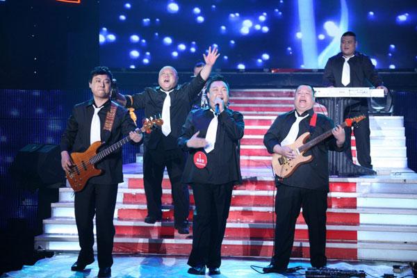 图:《星光大道》总决赛第三场 大块头俱乐部2