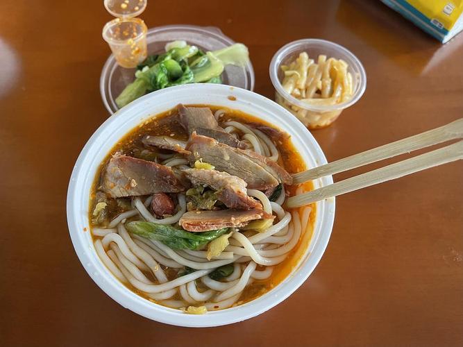 1124叉烧桂林米粉