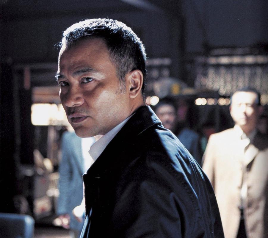 任达华藏了21年妻子终曝光,网友:难怪连全智贤,陈慧琳