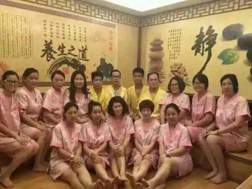 峡山金苑酒店对面, 安然纳米汗蒸美容养生馆, 商业街