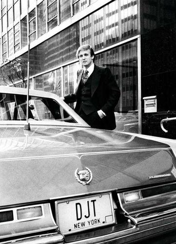 老照片:特朗普年轻时也是高大帅气英俊不凡