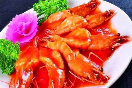 鲁菜大厨做海蟹,1盘菜10多种食材,吃过的人点赞支持