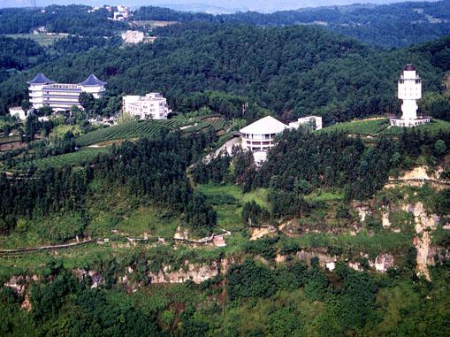  p>樵坪山位于 a target="_blank" href="/item/巴南区/2532118" data