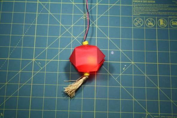 漂亮的led手工折纸灯笼教程