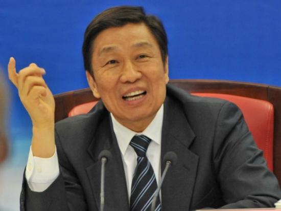 中组部部长李源朝说:"当领导要有敬畏之心,要敬畏历史