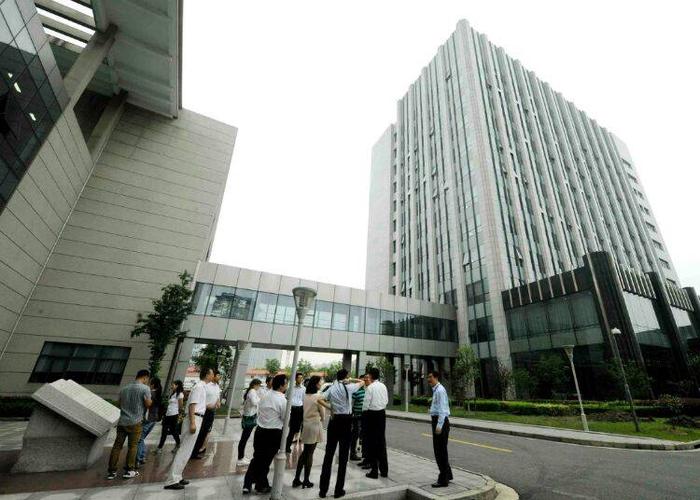 参观上海航天城