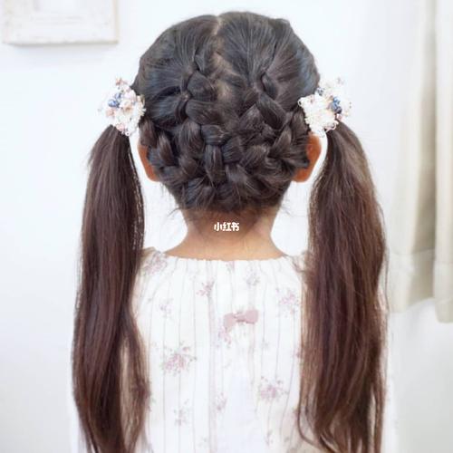 女宝宝的辫子头_女宝宝_发型_今日发型_母婴_婴童时尚