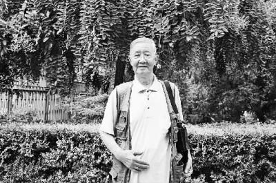 图为佟麟阁将军之子佟兵.本报记者 靳昊摄