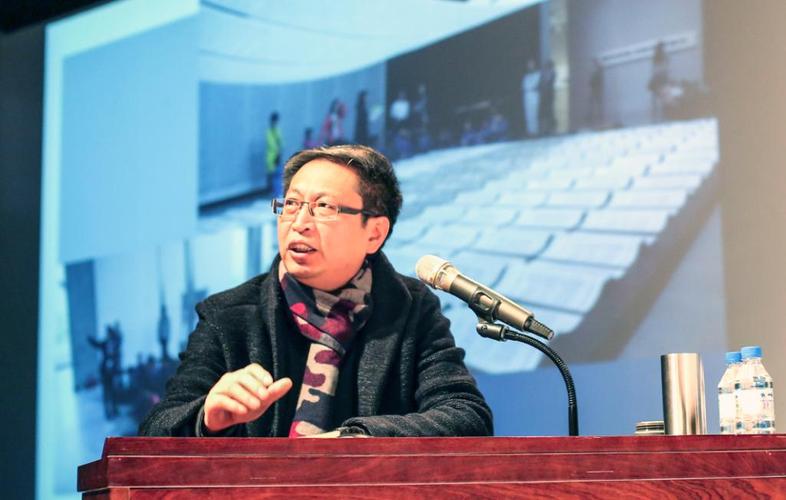 艺术学院邀请吉林建筑大学艺术与设计学院齐伟民教授来校做学术讲座