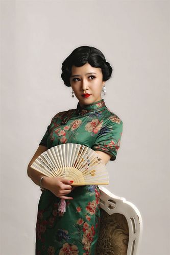 付赫安琪 电影《人鬼交易所》