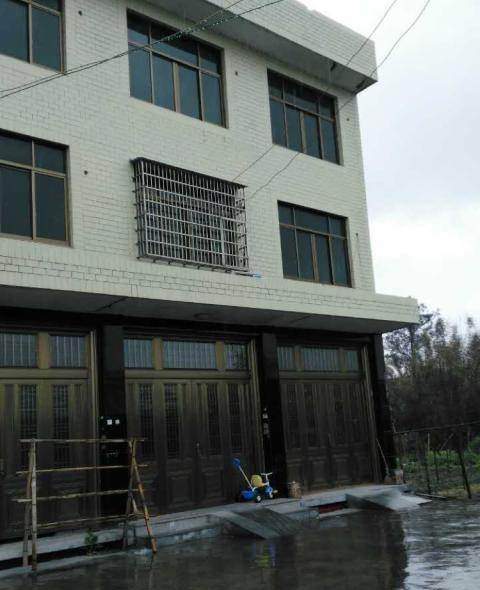 鳌江和家村 落地房4层楼 超低价便宜卖