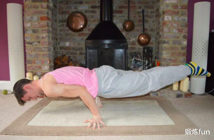 街头健身神技,俄式挺身完整教程