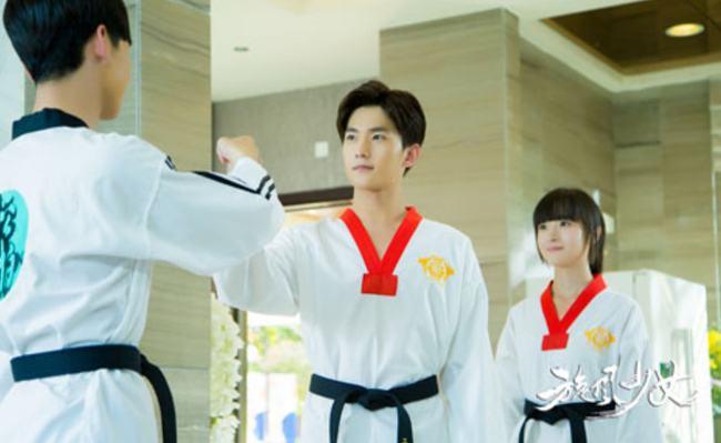 丁程鑫还出演过旋风少女2这部电视剧还真是众星云集