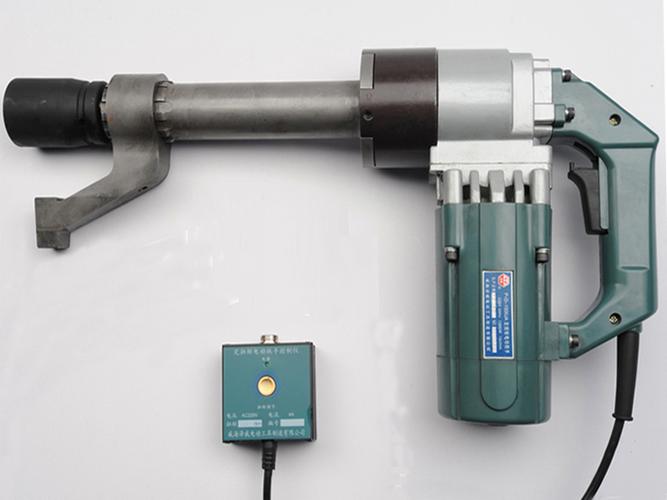 加长型电动扳手