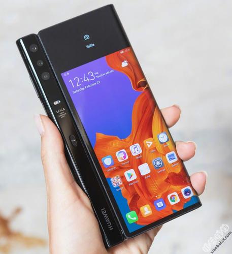华为发布首款5g折叠屏手机mate x 售价17500元