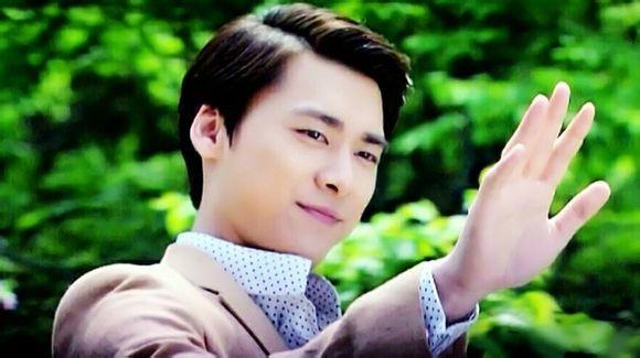 《活色生香》李易峰 饰 宁致远