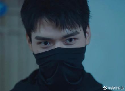 龚俊眼睛特写合集,不同状态下的眼神杀,你最pick哪一种眼神!